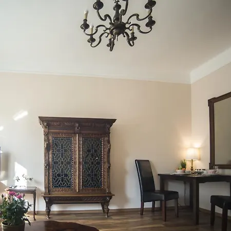Buda Classic Apartment
